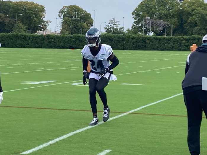 James Bradberry works at Eagles practice on Sept. 22, 2022